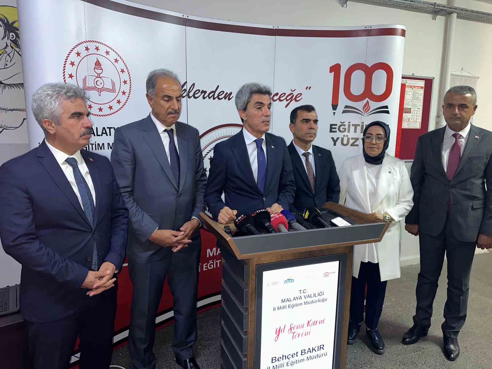 Malatya’da 150 bin 393 öğrenci tatile girdi 