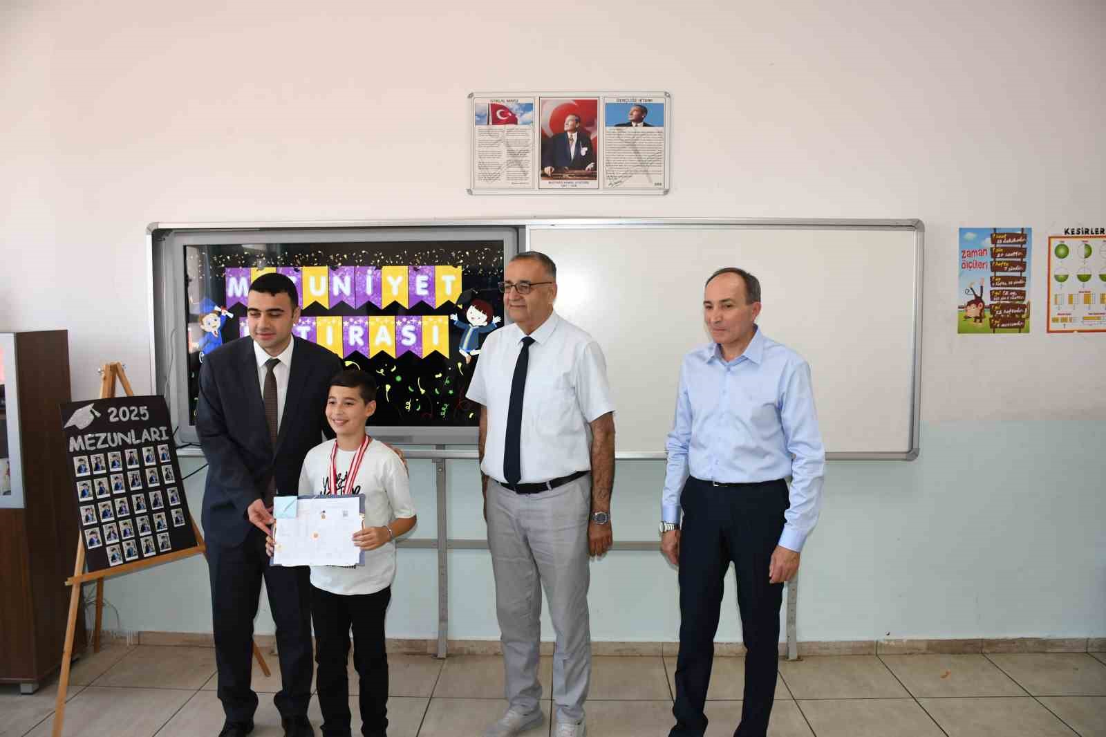 Osmaneli ‘de eğitim öğretim yılının son ders zili çaldı 