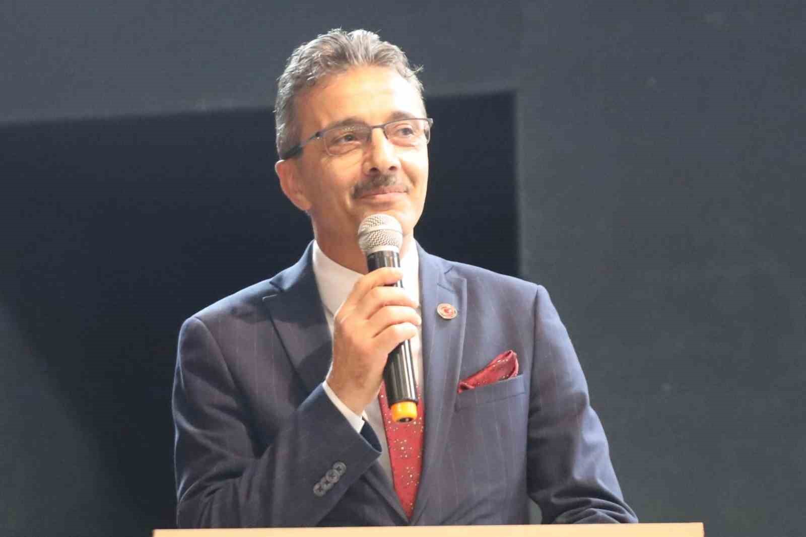 Erenler’de 1. Türk müziği festivali coşku içerisinde gerçekleşti 