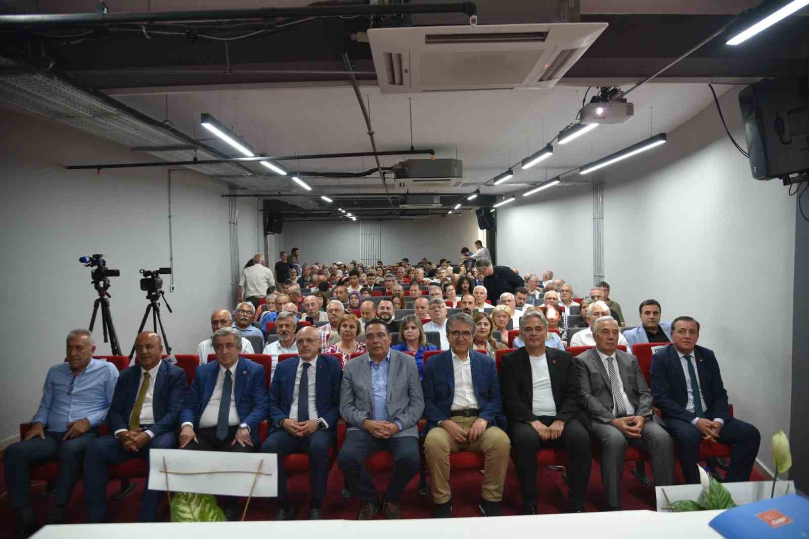 Ekonomi ve güvenlik politikaları masaya yatırıldı 