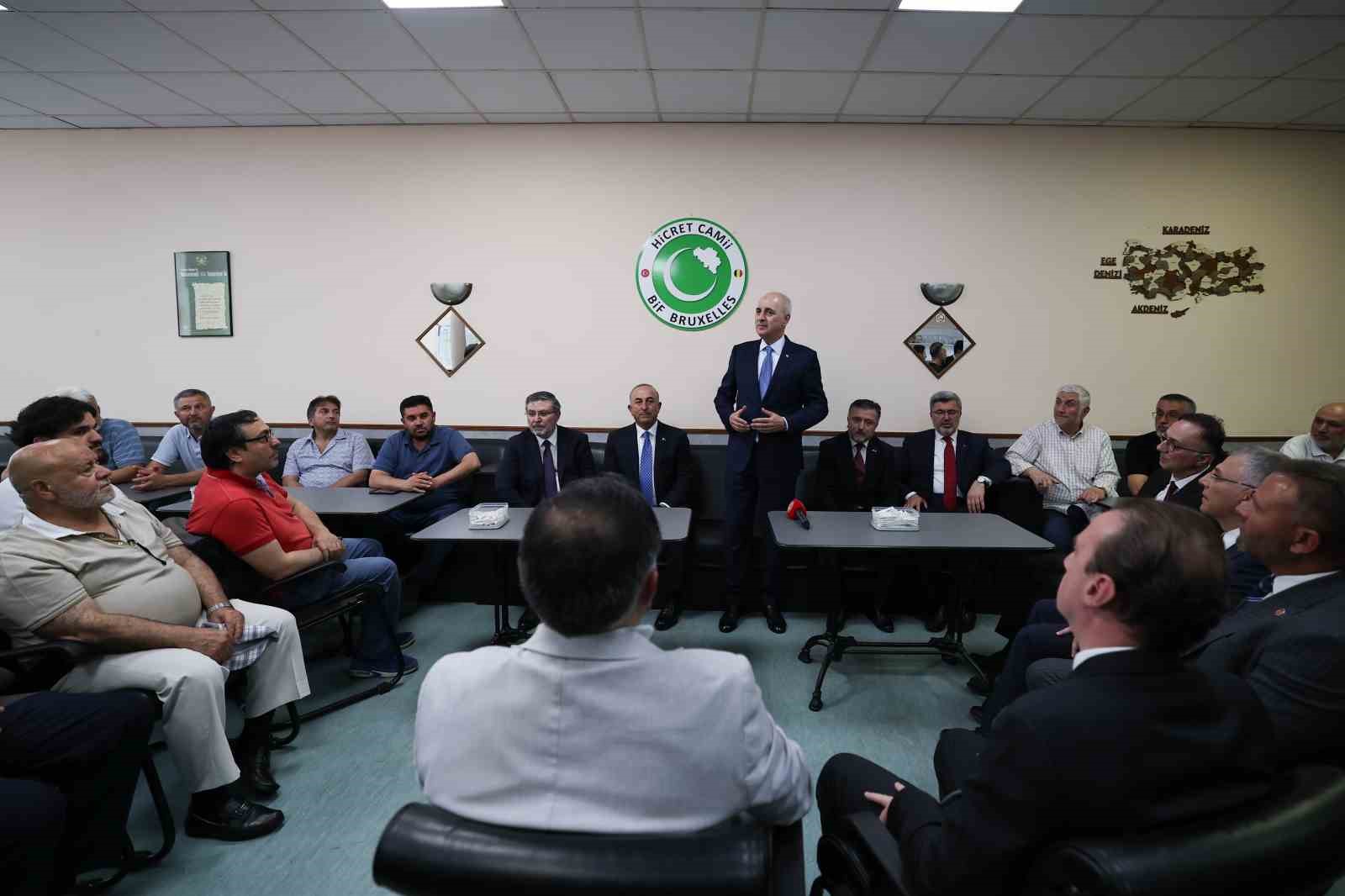 TBMM Başkanı Kurtulmuş, Belçika Diyanet Vakfı’nı ziyaret etti 