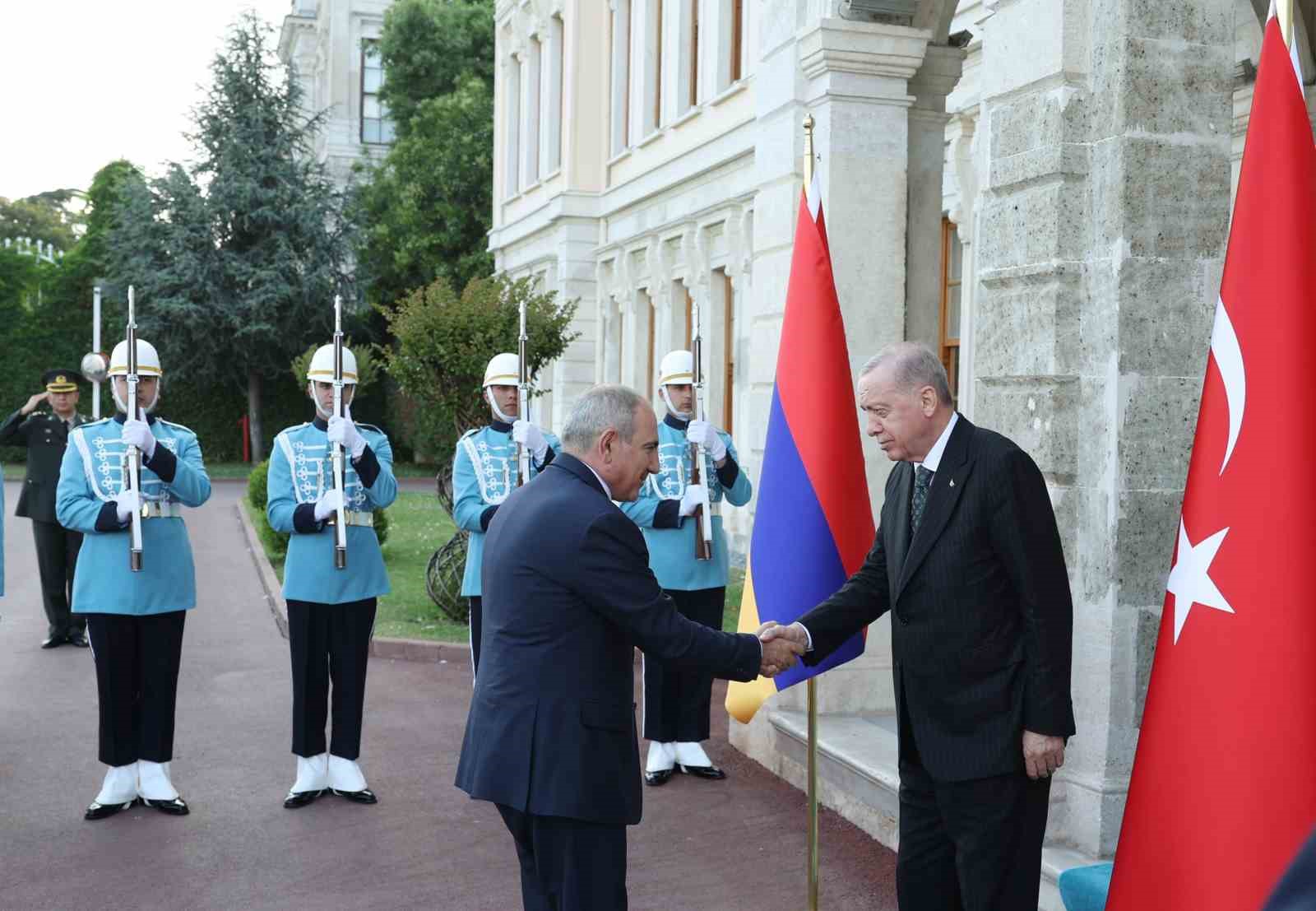 Cumhurbaşkanı Erdoğan, Ermenistan Başbakanı Paşinyan’ı kabul etti 