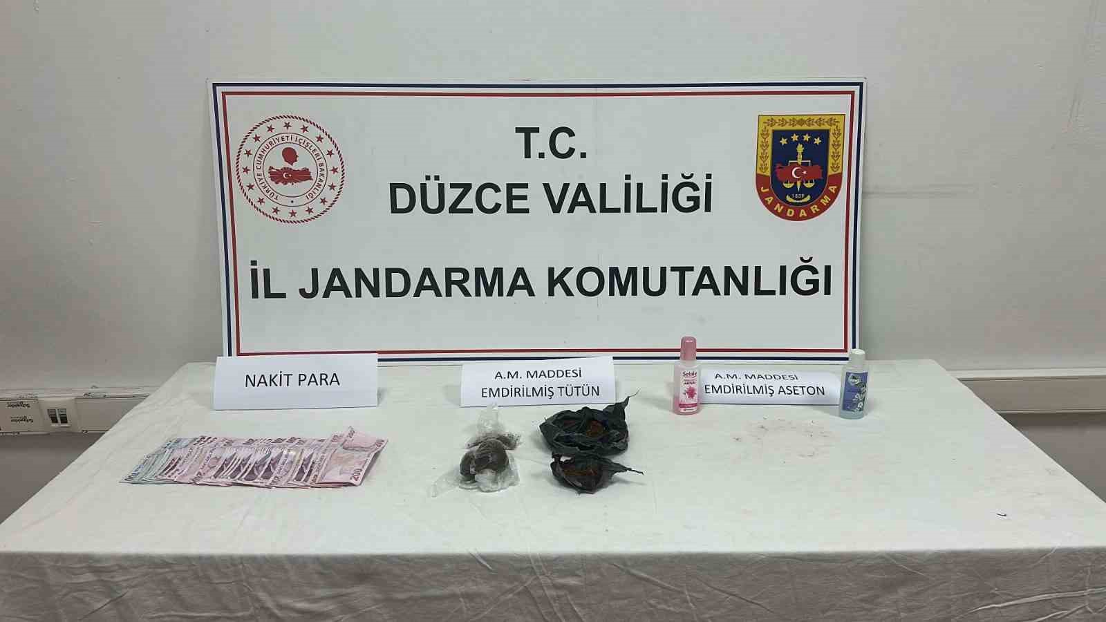 Düzce’de jandarmadan uyuşturucu operasyonu