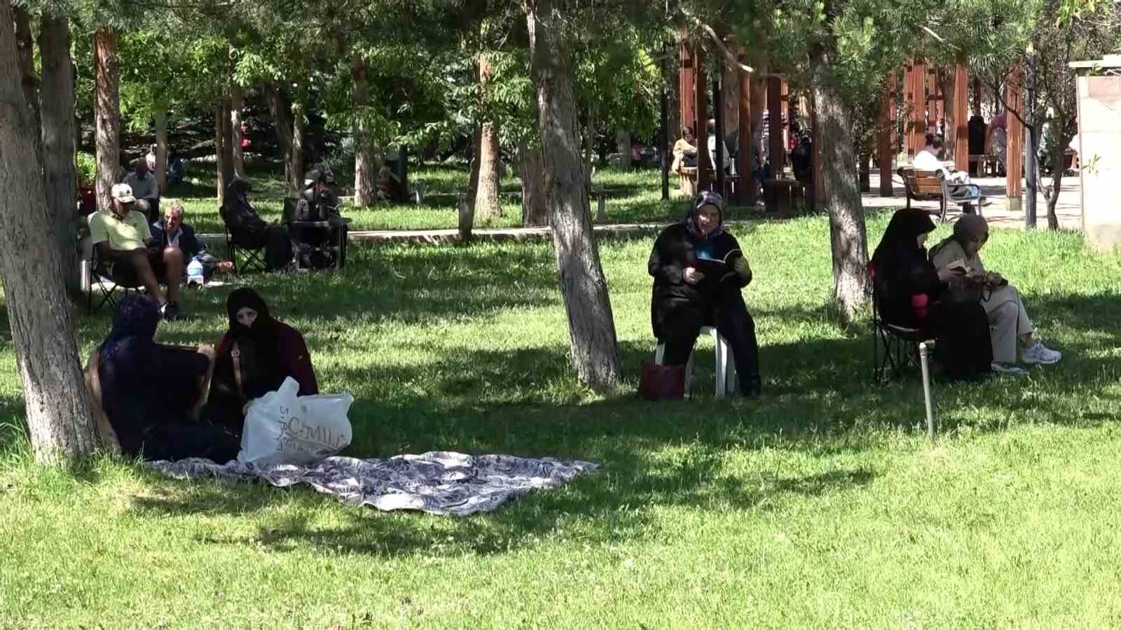 Komiser İlayda, bu defa genç kızı hayallerine kavuşturdu 