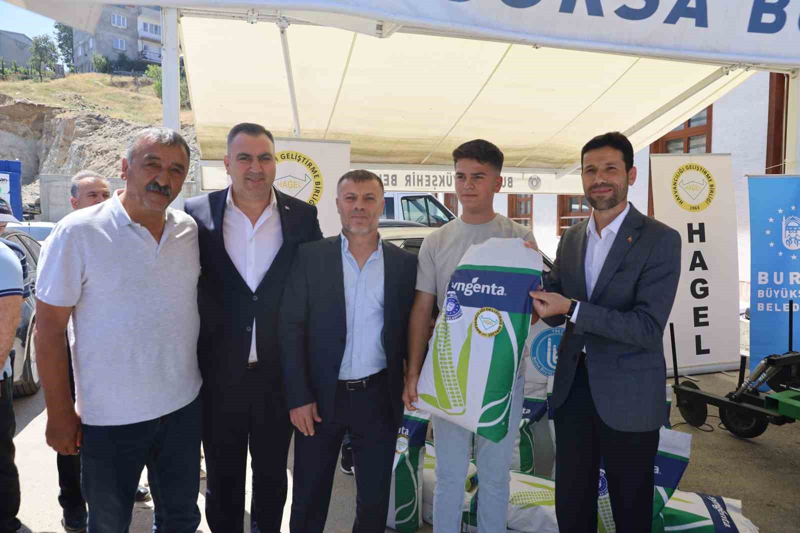 Bursa’da dağ ilçelerine silajlık mısır tohumu desteği 