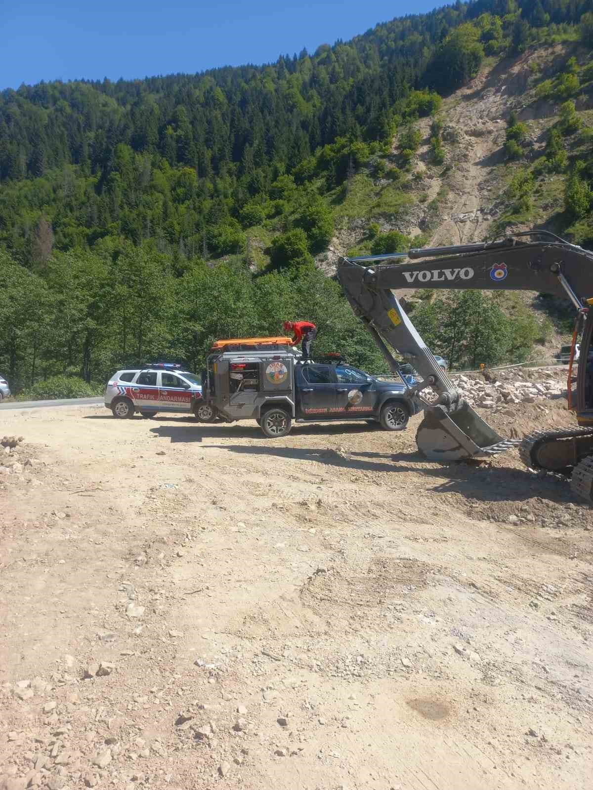 Rize’deki kazada 2’si çocuk 5 kişi yaralandı 