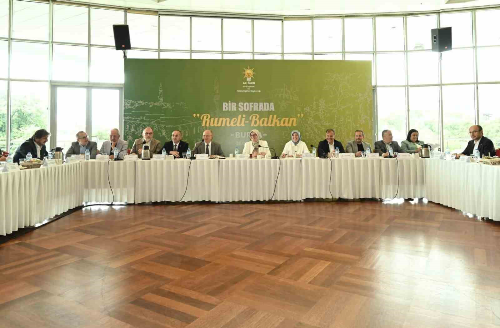 Balkan camiası, bir sofrada buluştu 