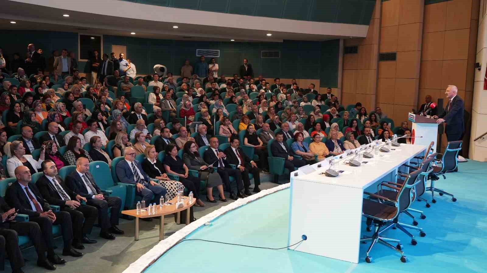 MHP Genel Başkan Yardımcısı Yurdakul: 