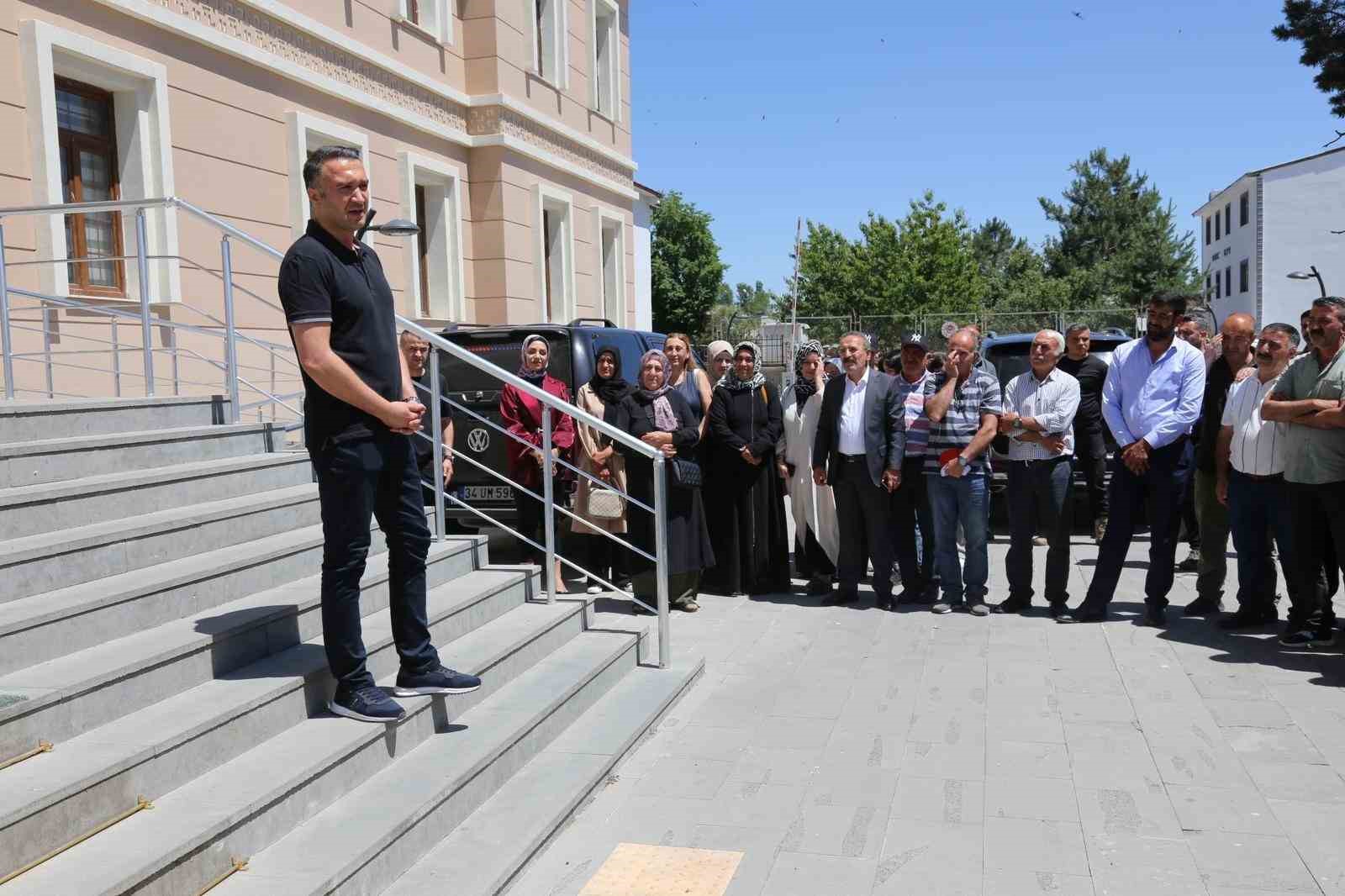 Kaymakam Musa Ayyıldız’a duygusal veda 