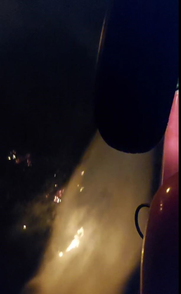 Aydın’daki yangını söndürme çalışmalarına gece görüşlü helikopterler havadan destek veriyor 