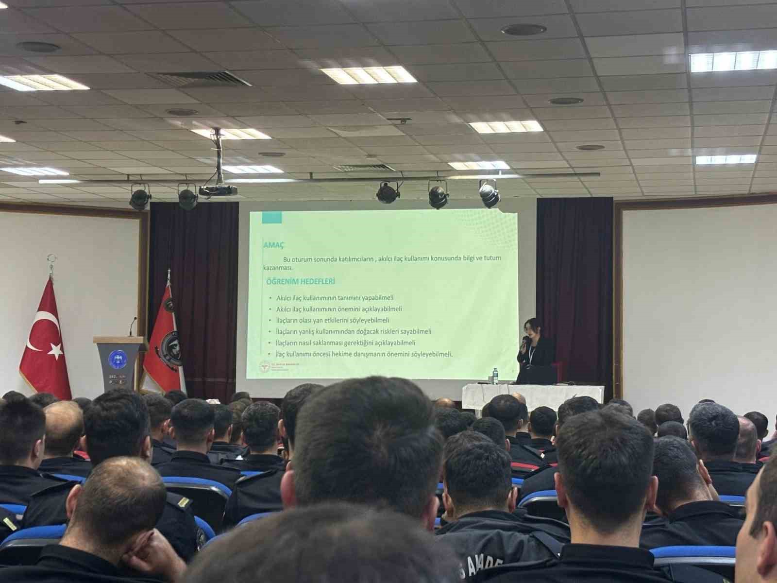 Polis Eğitim Merkezi Öğrencileri sağlık elçisi oldu 