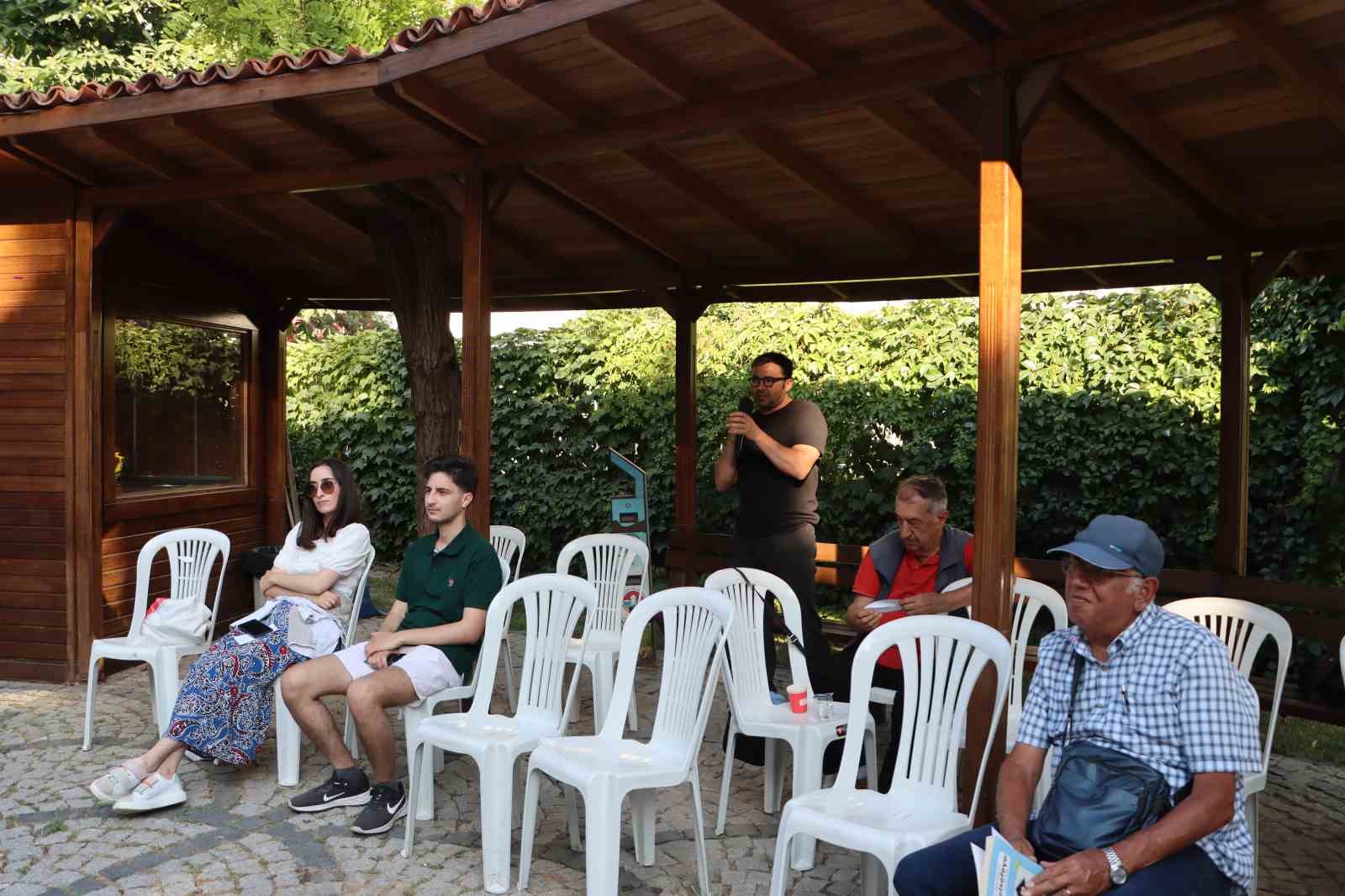 Maltepe’de felsefe halkla buluşuyor 