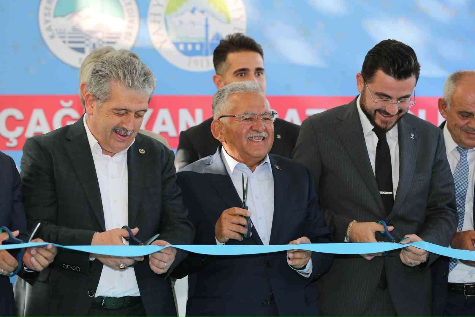 Derebağ Şelalesi ’ne 12 kilometrelik grup yolu yapıldı 