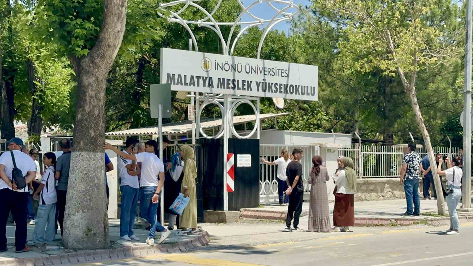 Malatya’da AYT heyecanı sona erdi 