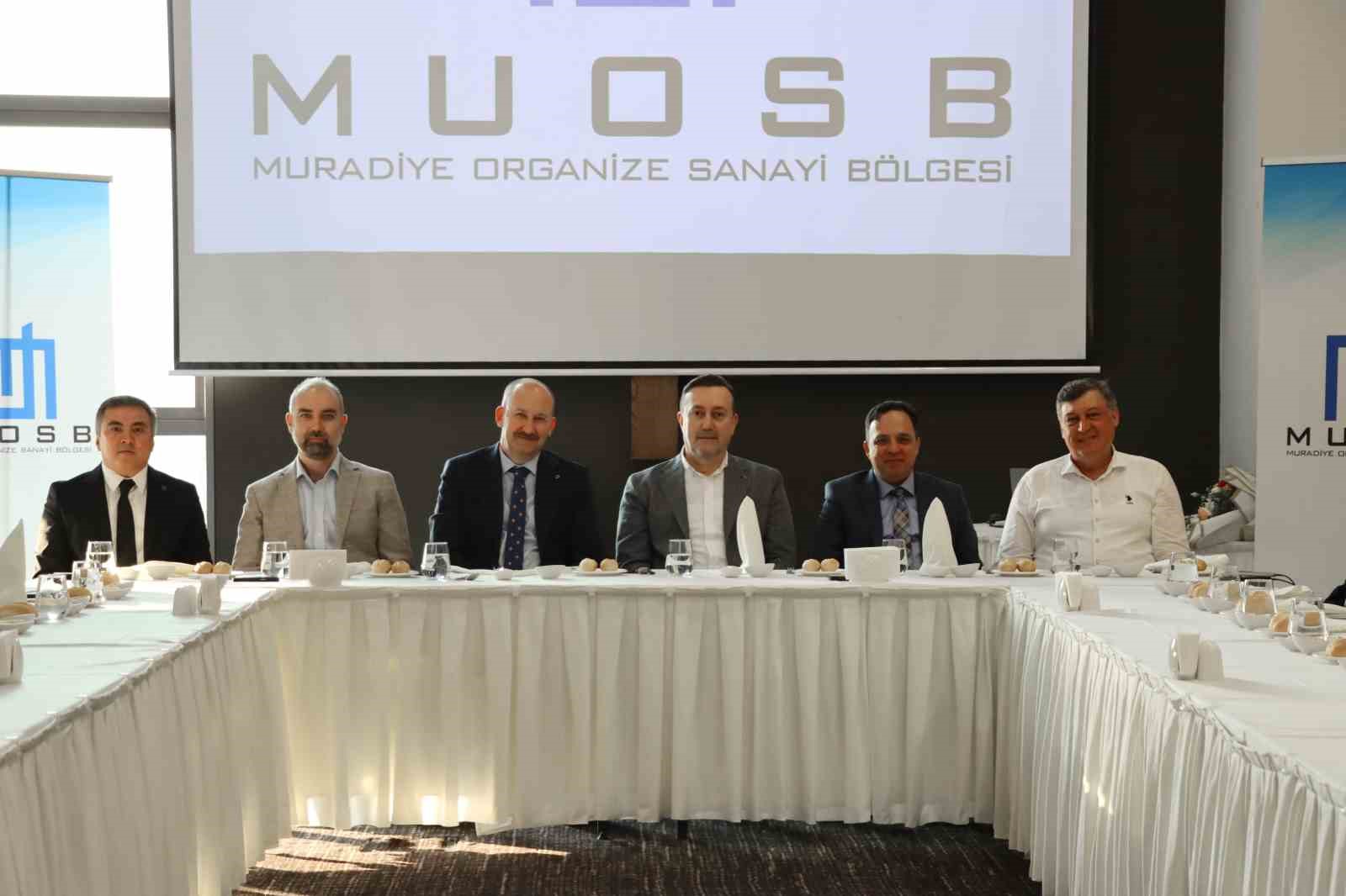 Muradiye OSB’den Yunusemre Kaymakamı Atilla Kantay’a veda yemeği 