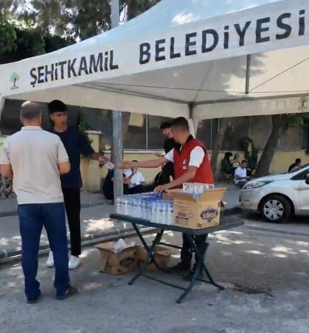 Şehitkamil Belediyesi’nden sınava giren öğrencilere destek 