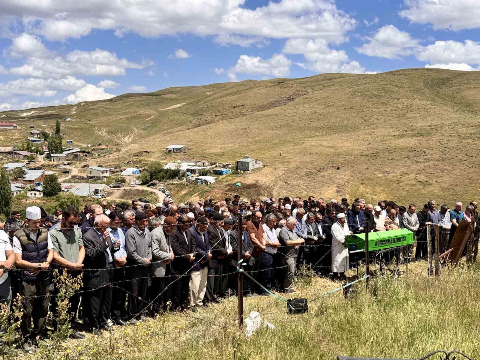 Osmanlı Ocakları ve Ocak Partisi Genel Başkanı Kadir Canpolat’a son görev 