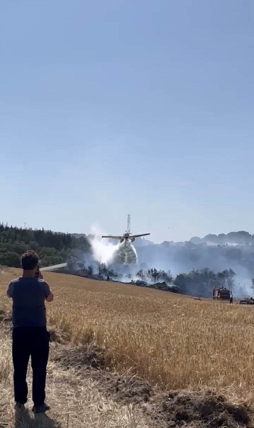 Çanakkale’de tarım arazisinde başlayıp ormana sıçrayan yangın kontrol altına alındı 