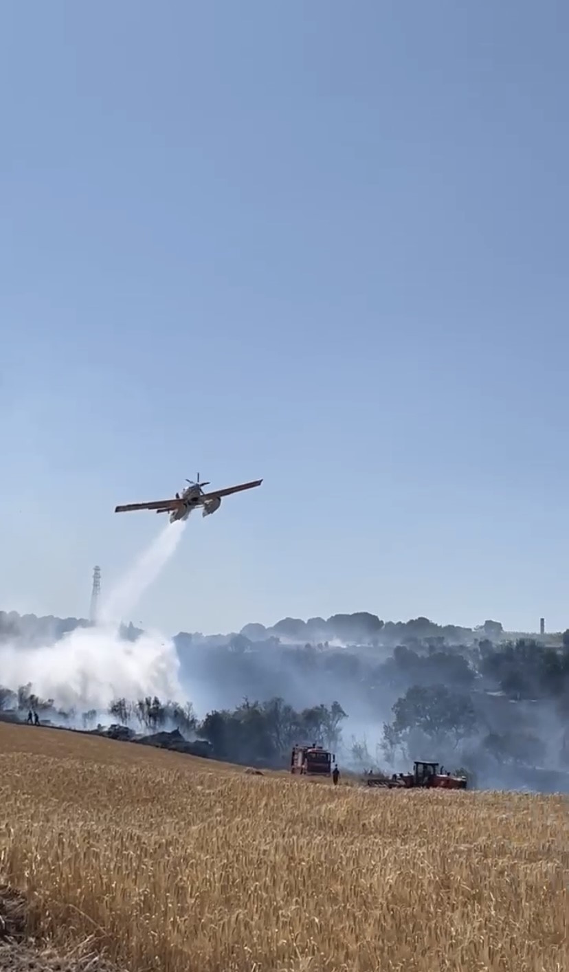 Çanakkale’de tarım arazisinde başlayıp ormana sıçrayan yangın kontrol altına alındı 
