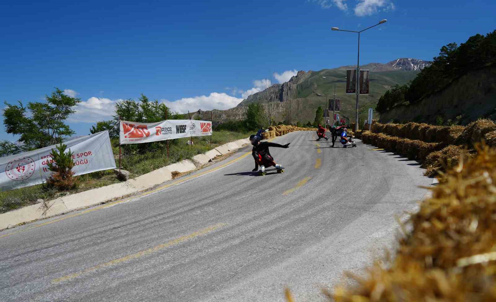Erzincan’da Dünya Kaykay İniş Şampiyonası sona erdi 
