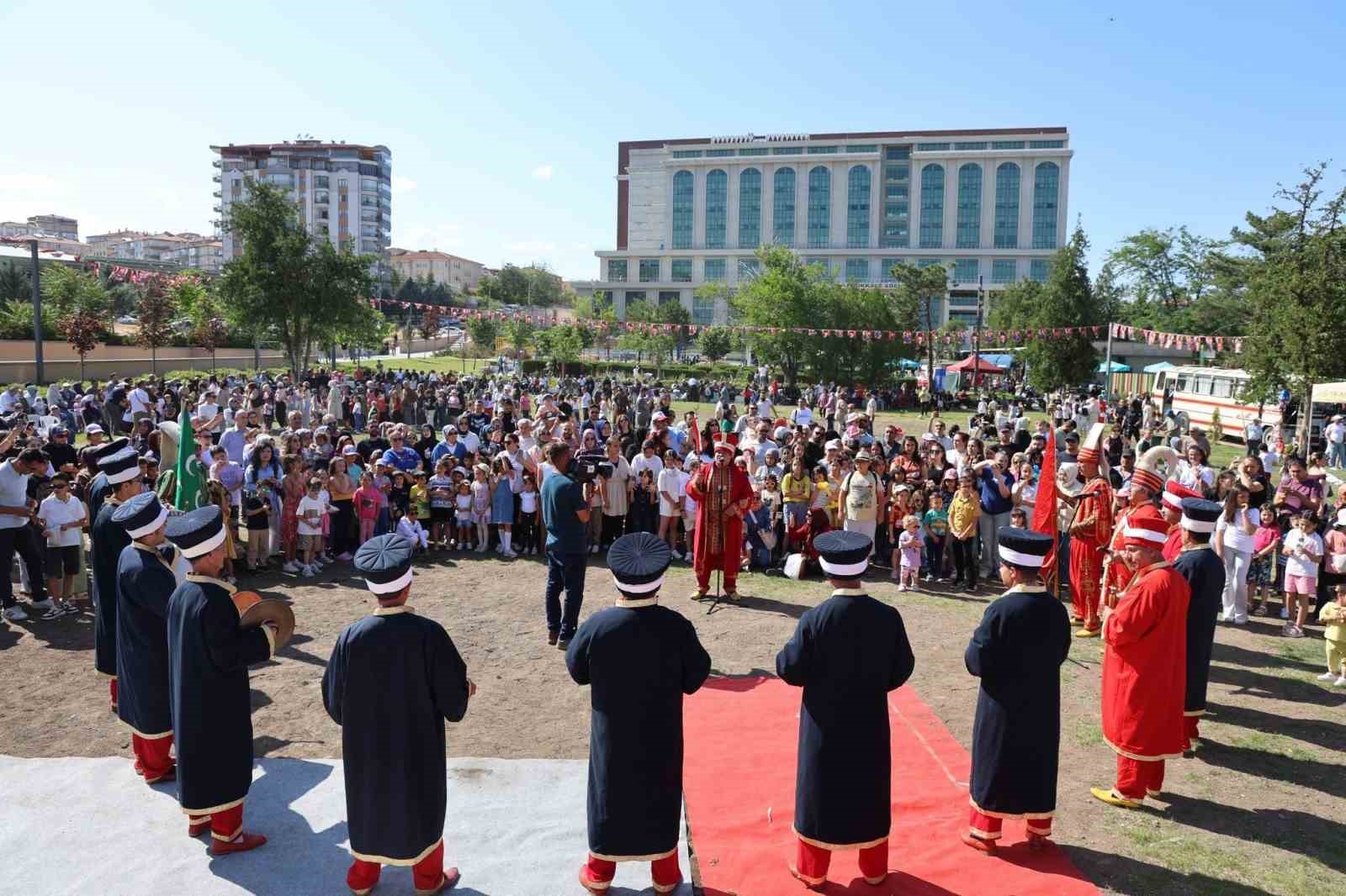 Kırıkkale’de Karne Şenliği renkli görüntülere sahne oldu 