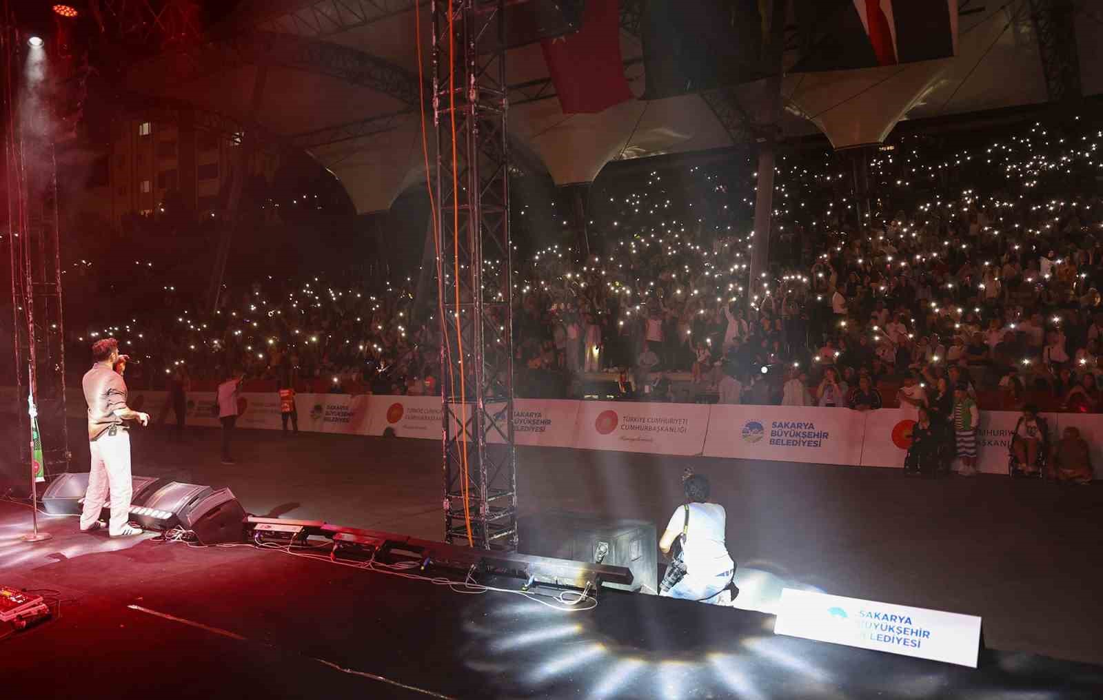 Dünyanın pedalı Sakarya’da döndü: Şampiyona festivale dönüştü 