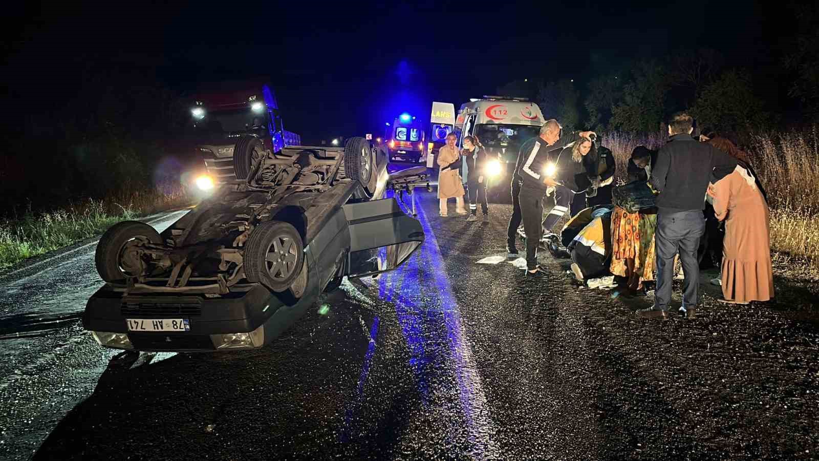 Kontrolden çıkan otomobil takla atıp ters döndü: 1’i çocuk 4 yaralı