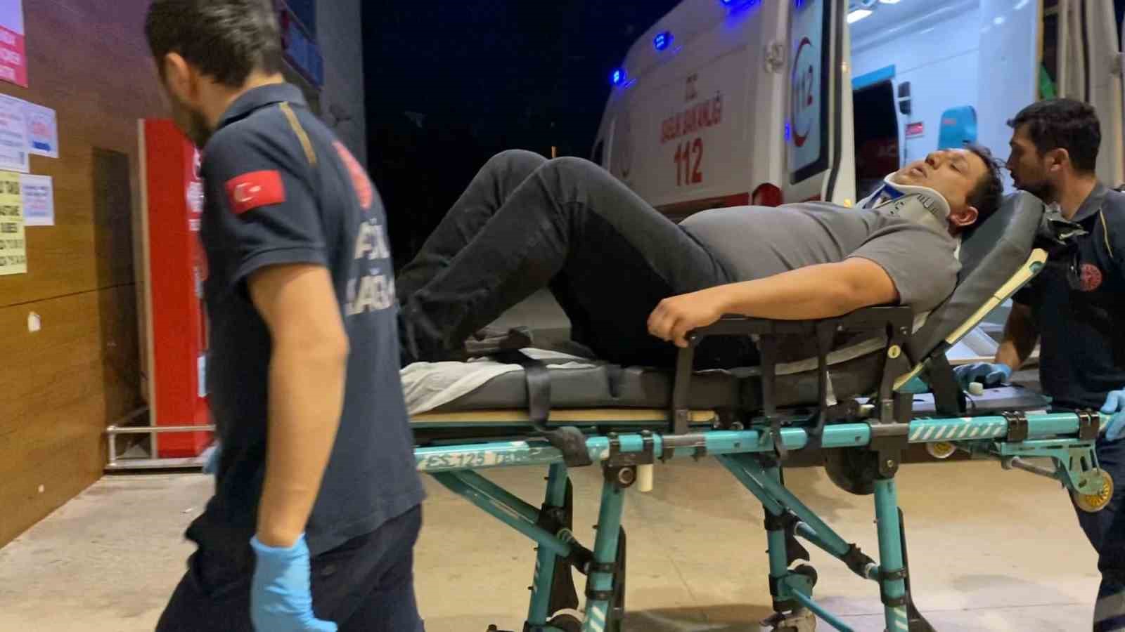 Bursa’da iki otomobil çarpıştı: 2 yaralı 