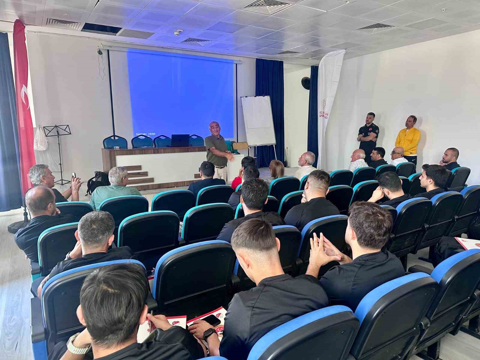 Malatya’da Uefa C Futbol Antrenör Kursu başladı 
