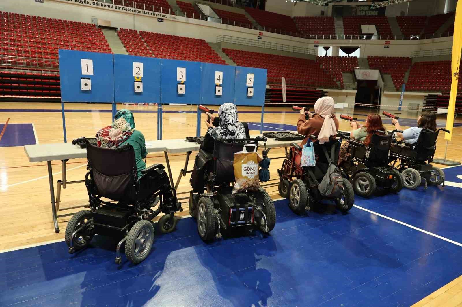 Konya Büyükşehir, engelli bireyler için Türkiye’de ilk kez Para Lazer Yarışması düzenledi 