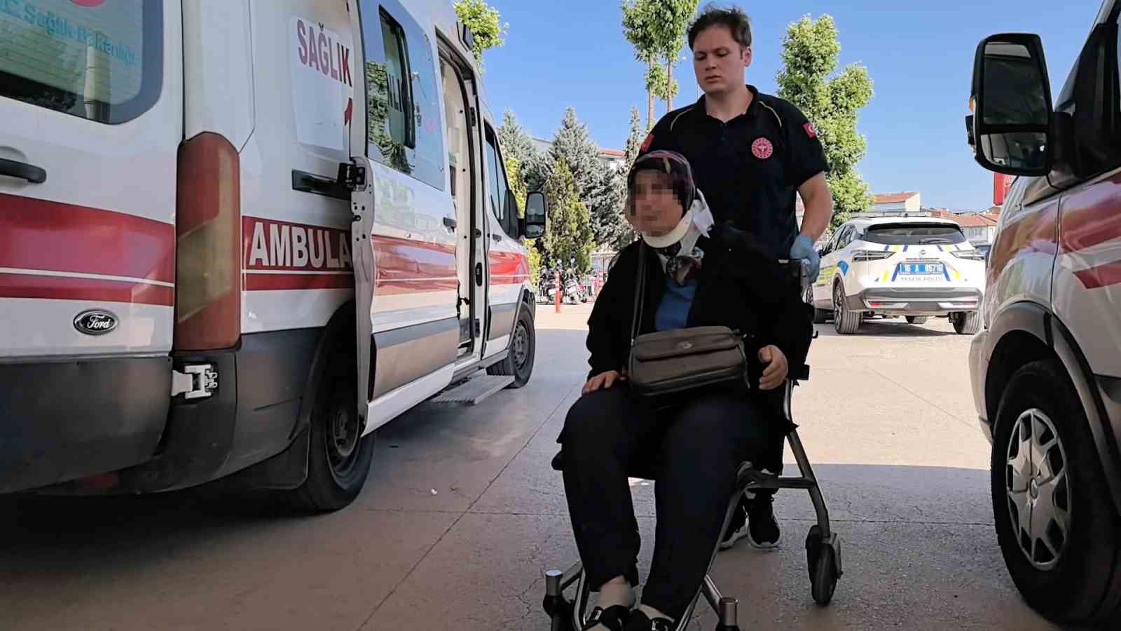 Bursa’da otomobiller çarpıştı: 4 yaralı 