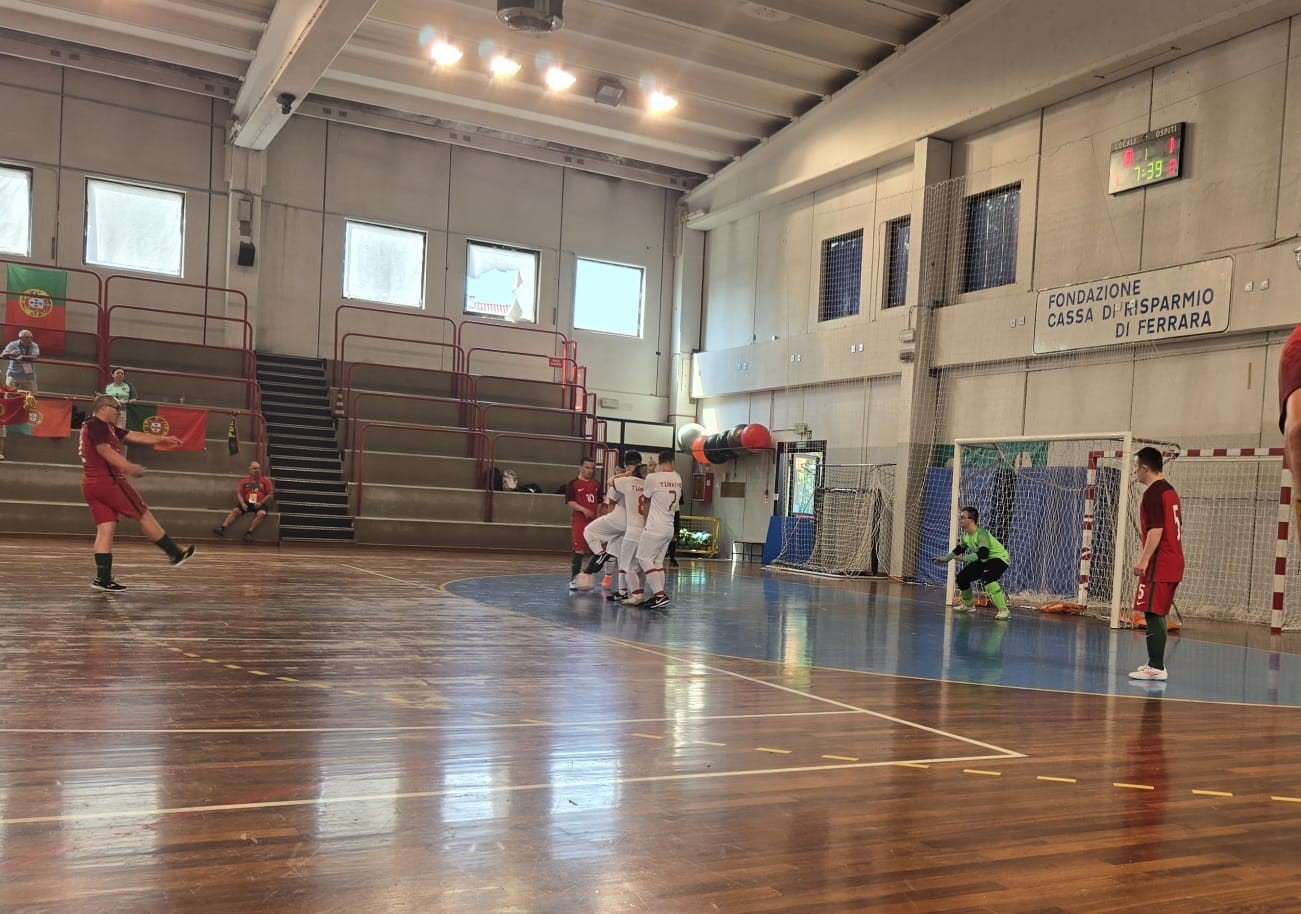 Başkan Çolakbayrakdar, Avrupa ikincisi olan Kocasinan’ın özel sporcusunu tebrik etti 