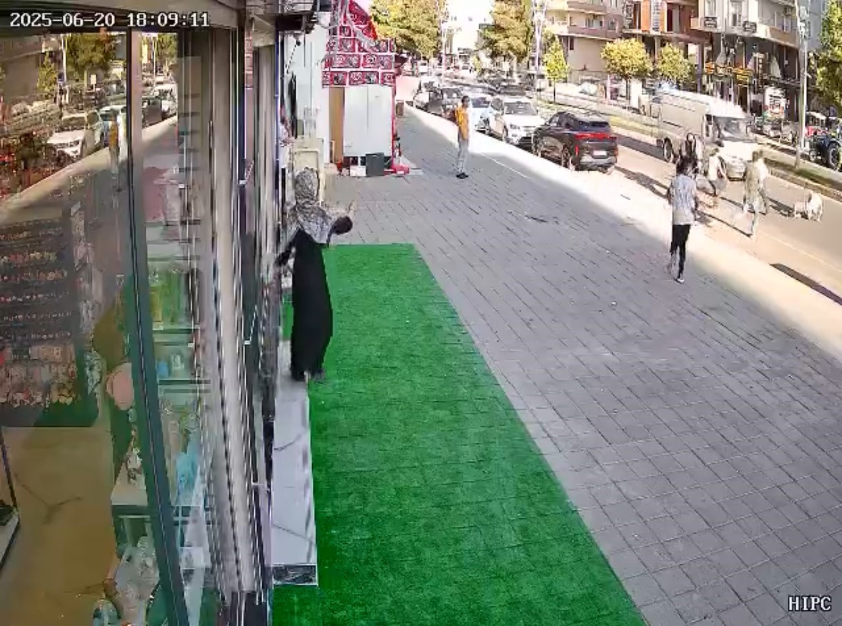 Midyat’ta kavgada yere düşen kişiye minibüs çarptı 