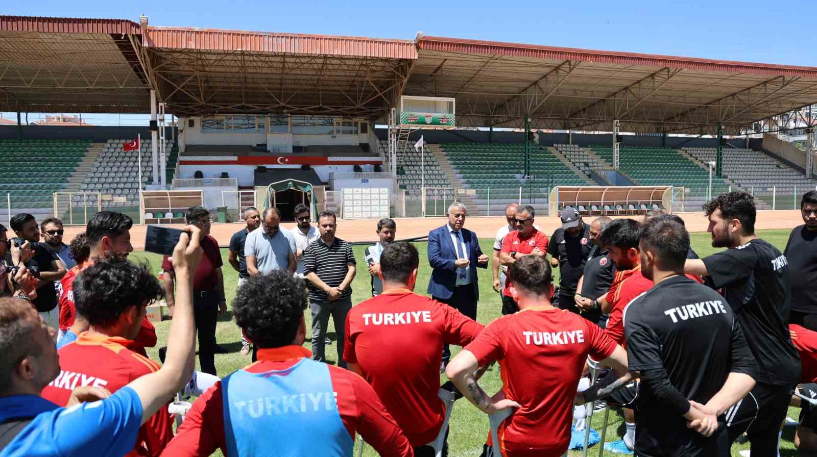 Ampute Milli Takımı, Uluslar Ligi öncesinde yöresel tatlı ikramıyla enerji depoladı 