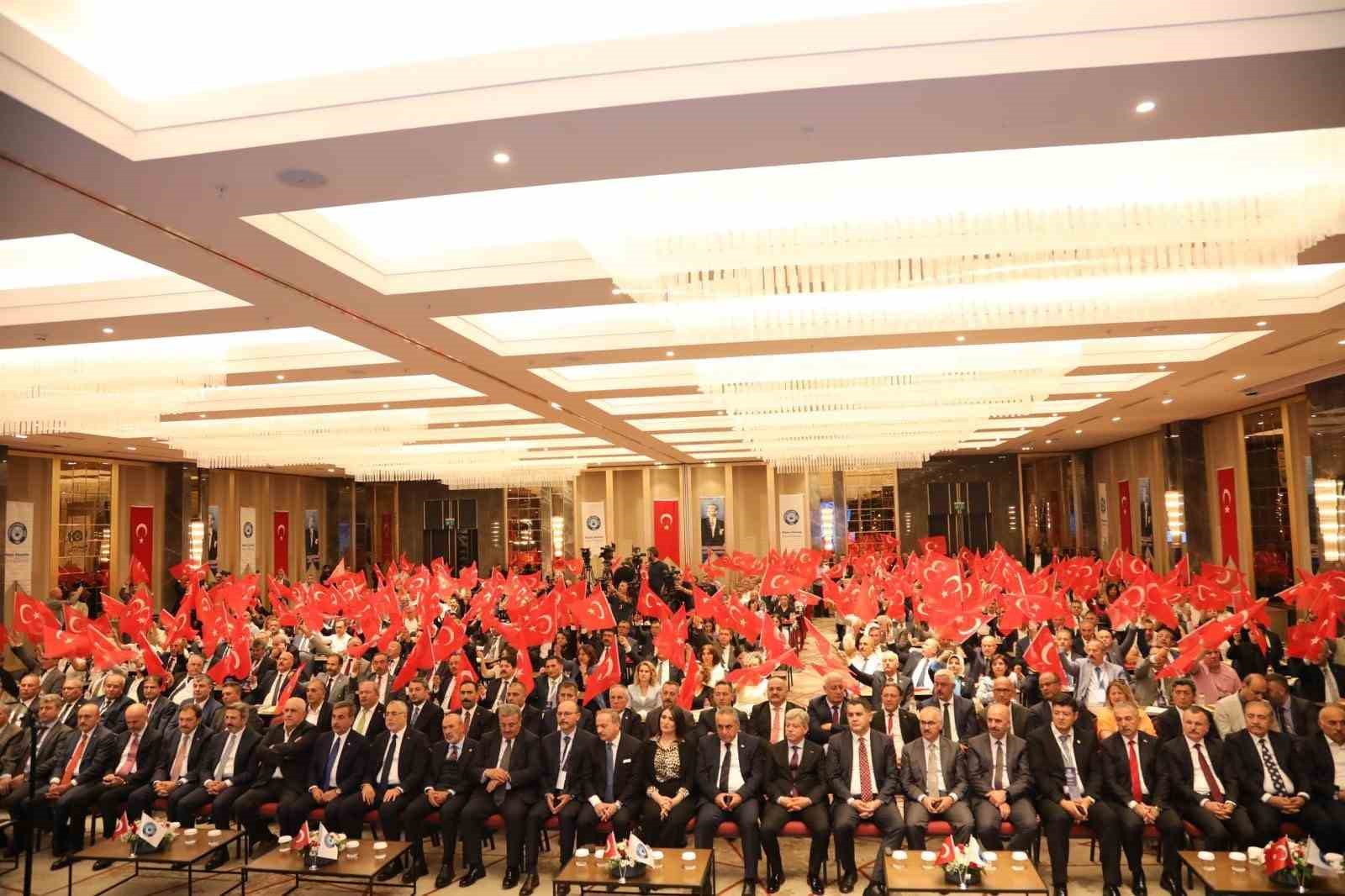 Bakan Işıkhan: 