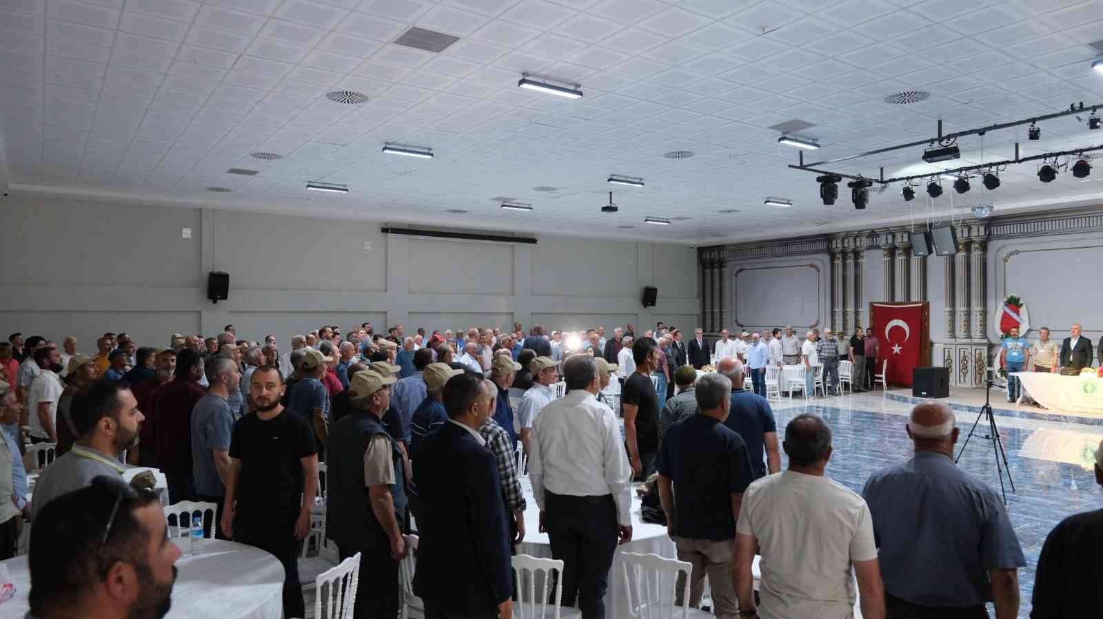 Erzincanlı pancar üreticileri kongrede buluştu 