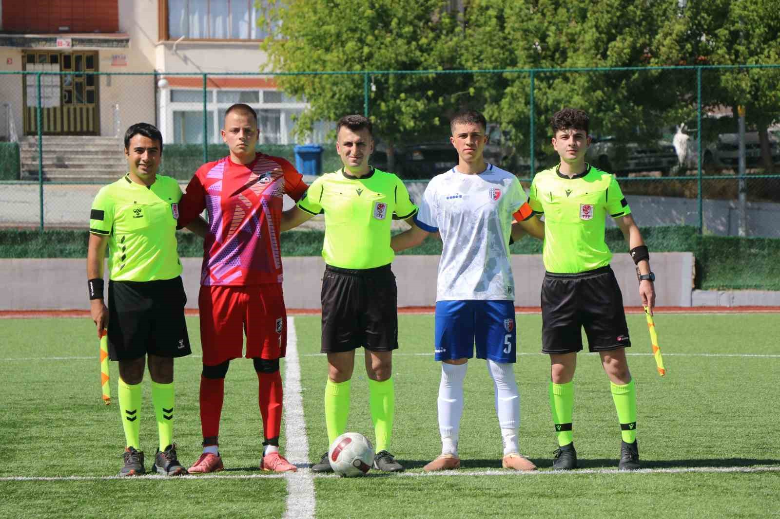 U17 Türkiye Futbol Şampiyonası Karabük’te başladı 
