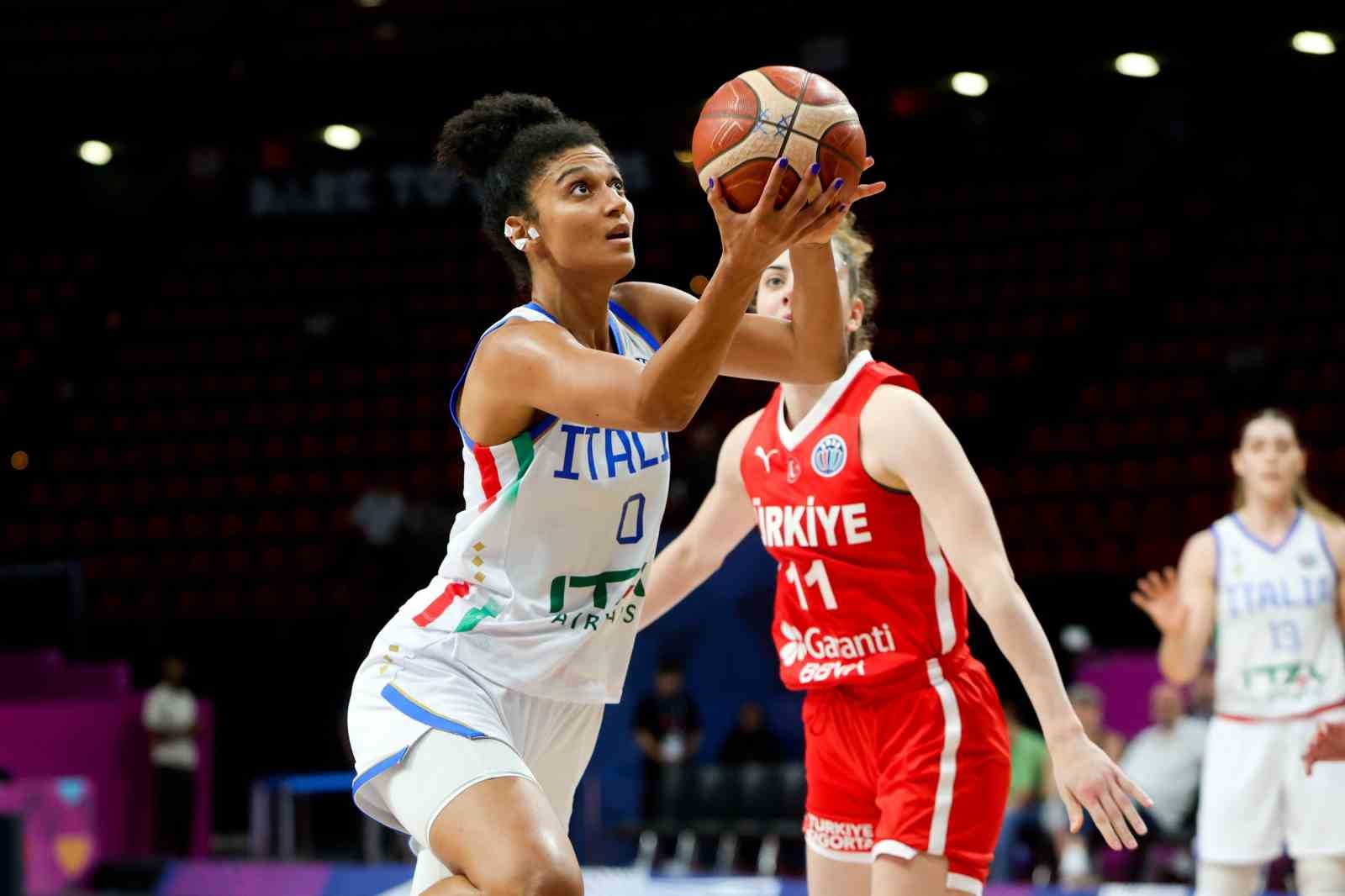 A Milli Kadın Basketbol Takımı, çeyrek finalde İtalya’ya kaybetti 