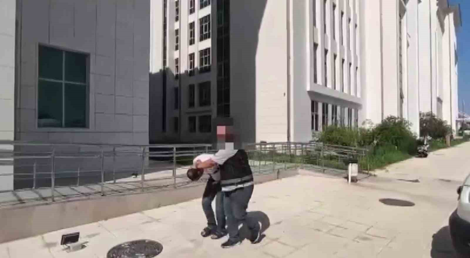 Adana’da hüküm giyen 13 torbacı operasyonla yakalandı 