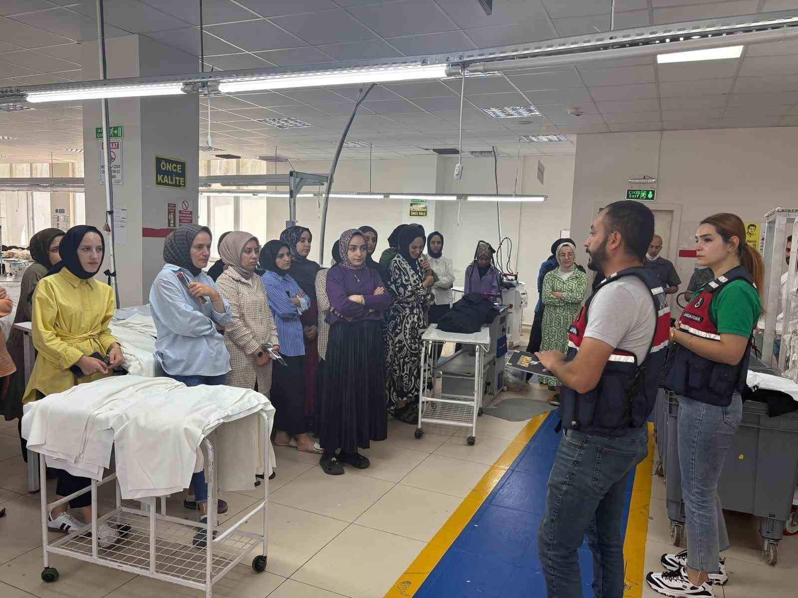 Bingöl’de jandarma ekiplerince KADES tanıtıldı 