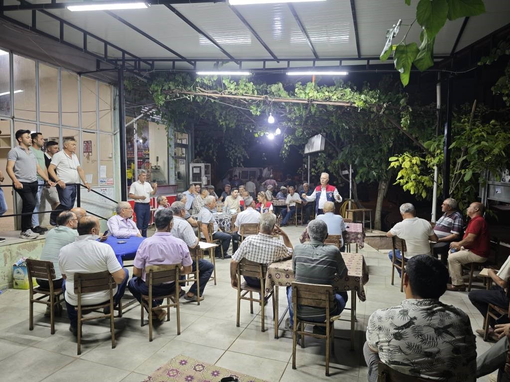 Karacasu’da üreticiye kaliteli ilek uyarısı 