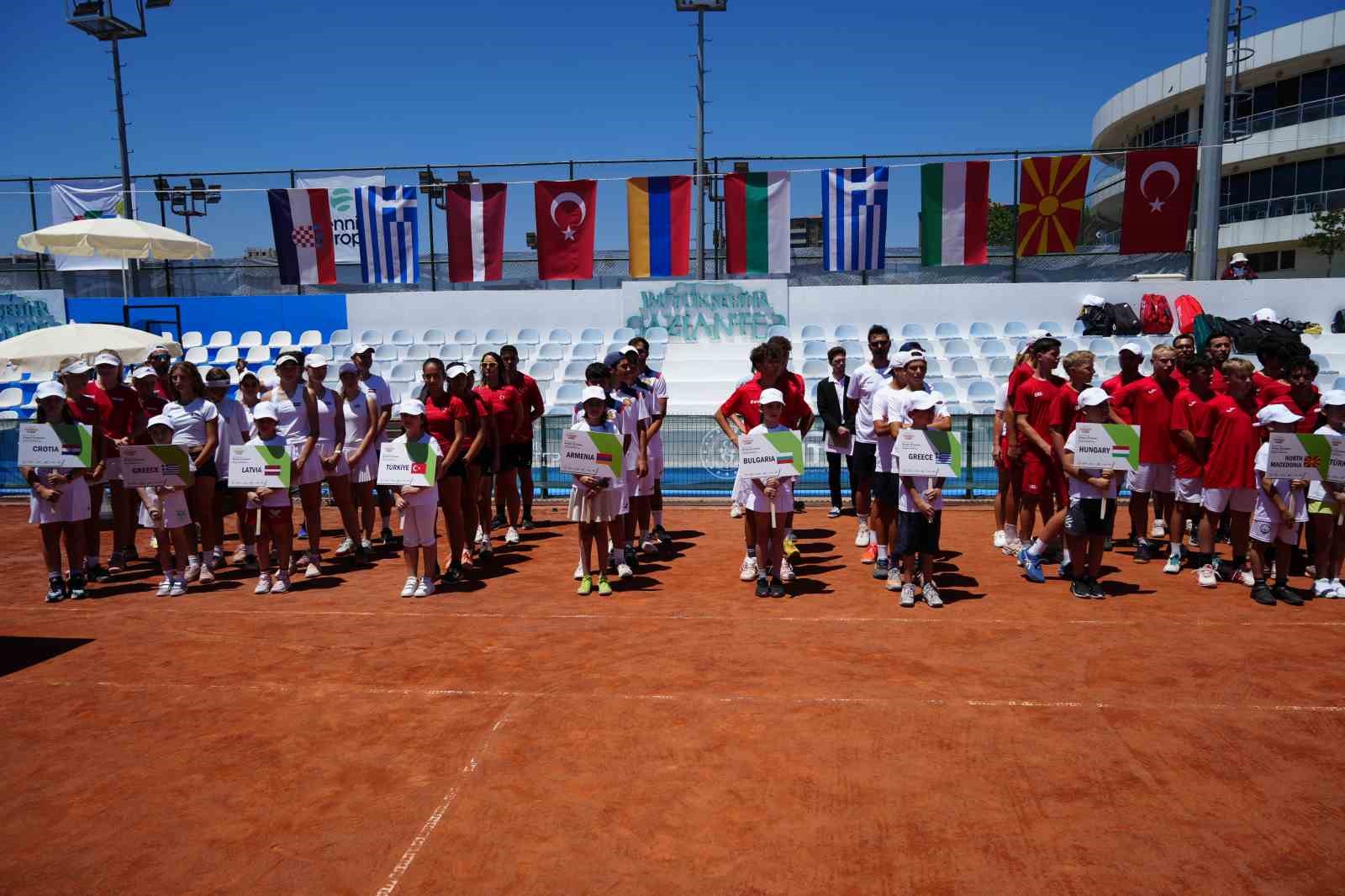 Gaziantep’te Uluslararası Tenis 14 Yaş Avrupa Yaz Kupası’nın açılışı yapıldı 