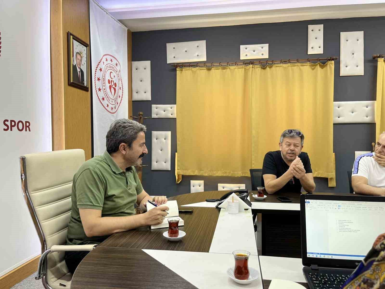 ’İş Sağlığı ve Güvenliği Üst Kurul Toplantısı’ düzenlendi 