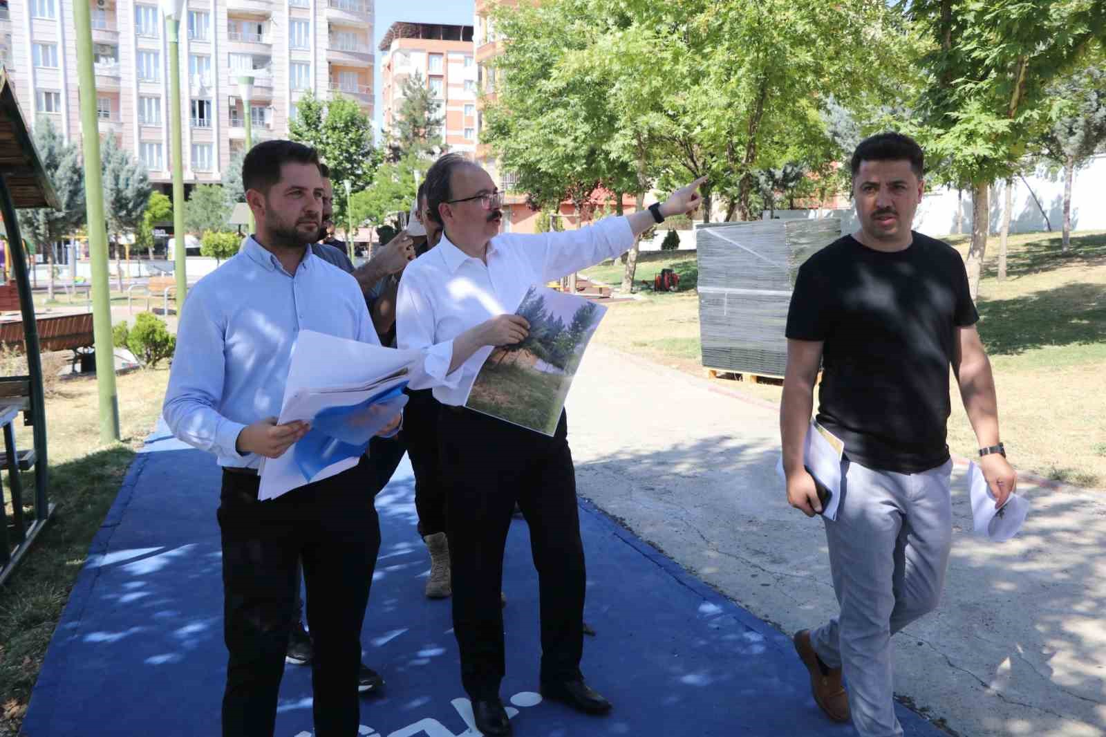 Siirt’te parklar yenileniyor 