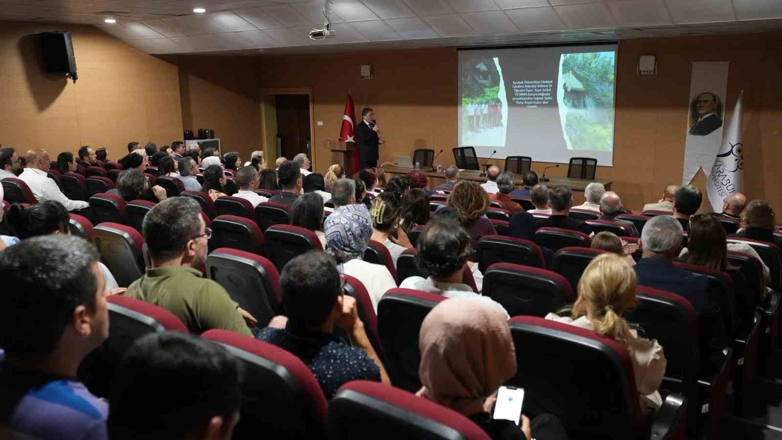 KBÜ’de fakültelerin gelişim süreçleri değerlendirildi 