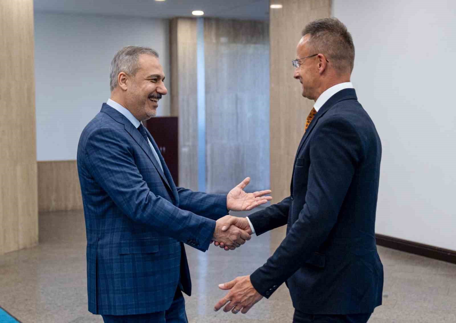 Dışişleri Bakanı Fidan, Macar mevkidaşı Szijjarto ile görüştü 