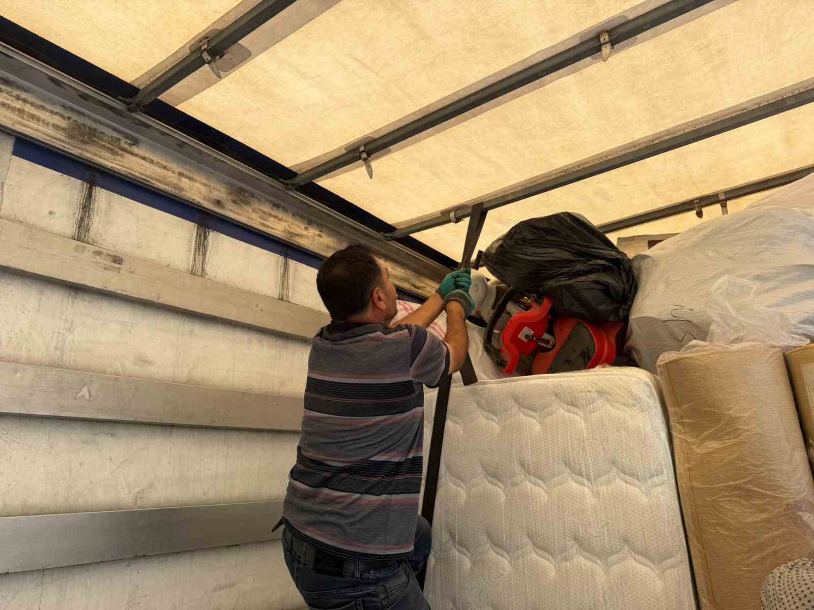 15 yıl önce yolda aldığı sürücü nedeniyle 2,5 yıl ceza alan tır şoförü, haftalık imza zorunluluğunun kaldırılmasını talep ediyor 