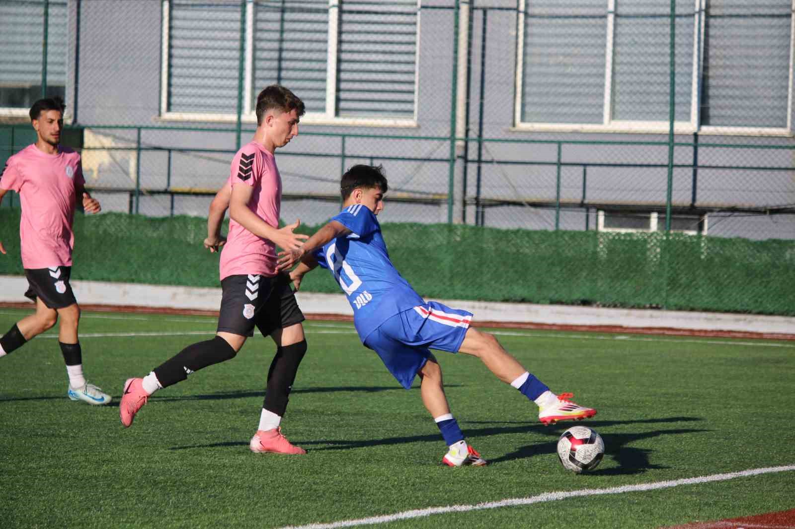 U17 Türkiye Şampiyonası 1. Kademe maçları Karabük’te devam ediyor 