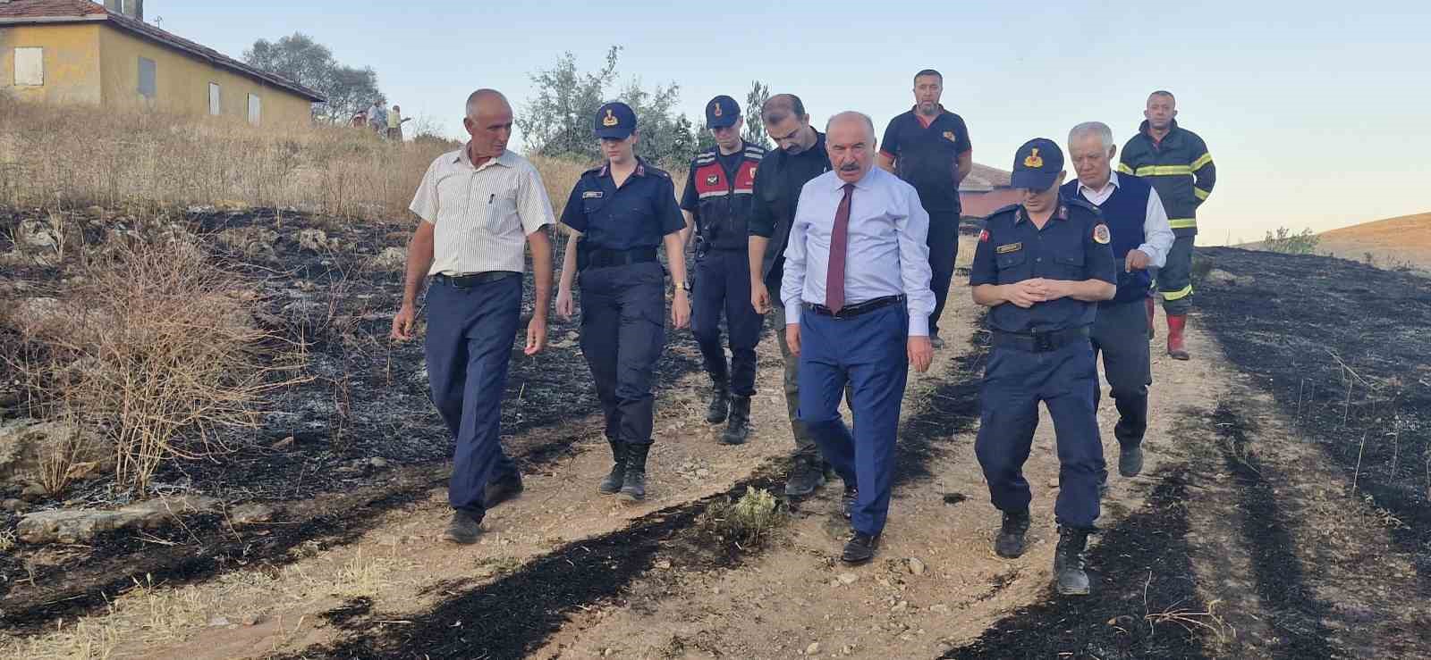Çorum Valisi Çalgan, yangın bölgesinde incelemelerde bulundu 