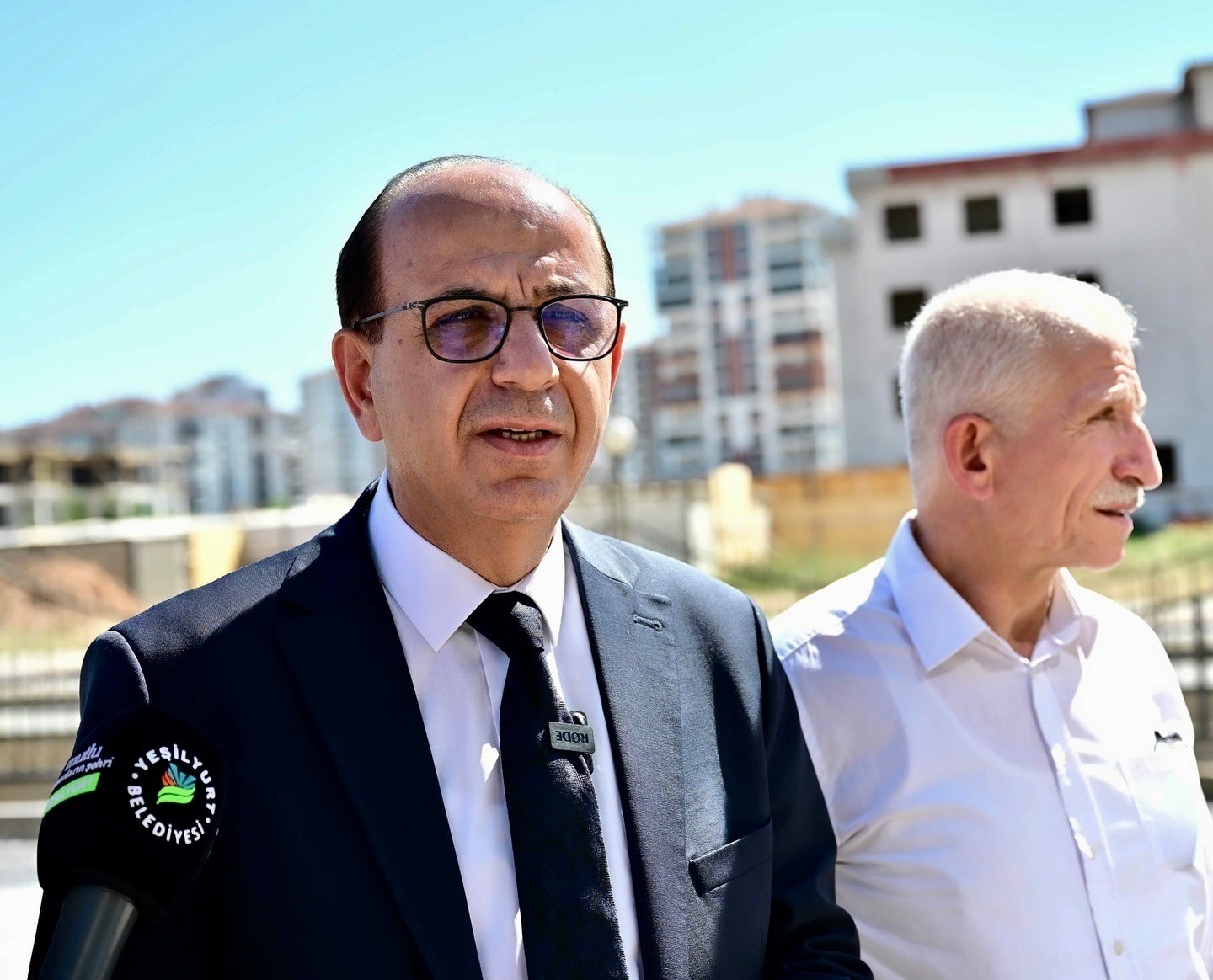 Başkan Geçit, 
